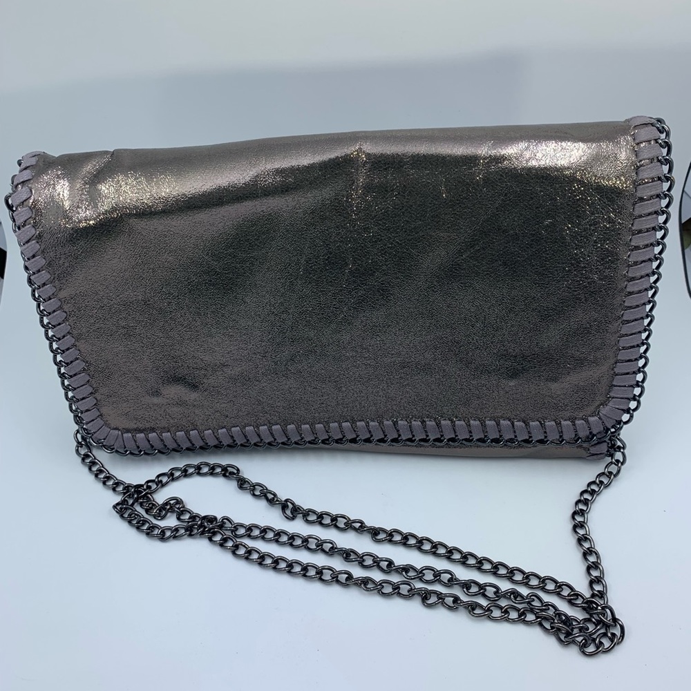 Phase 3 Metallic Clutch - Picture 4 of 4